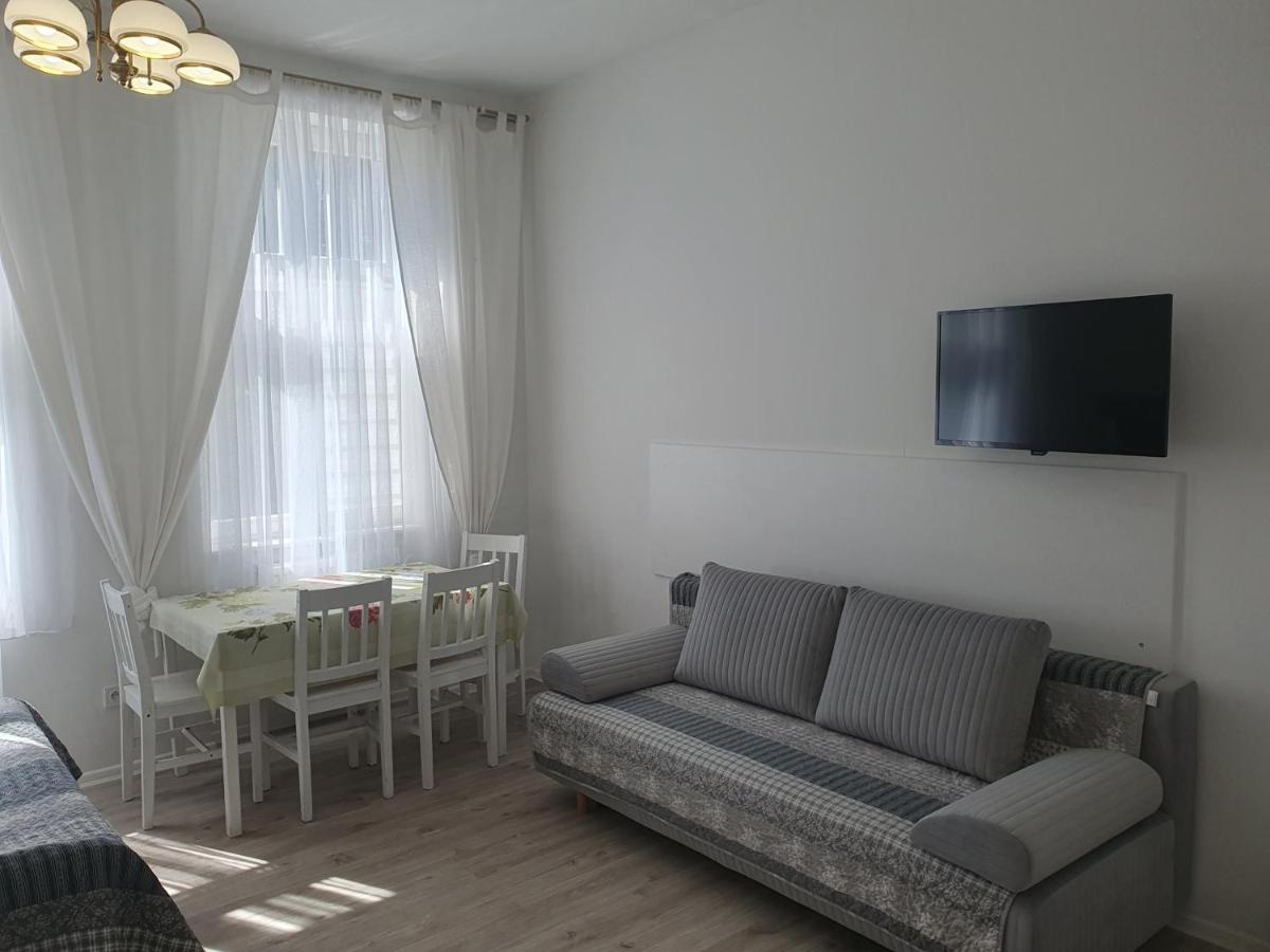 Viator Apartment Ustka Exterior photo
